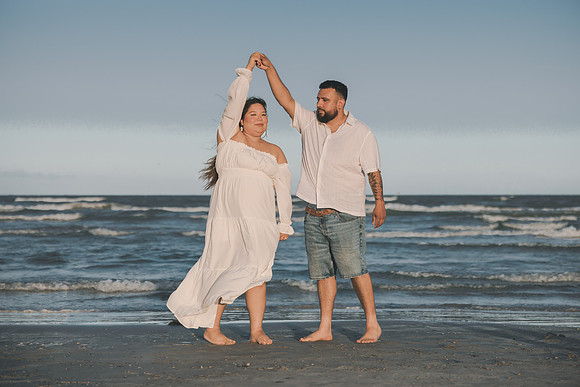 7-5-26_Gracie and Kevin Maternity-181