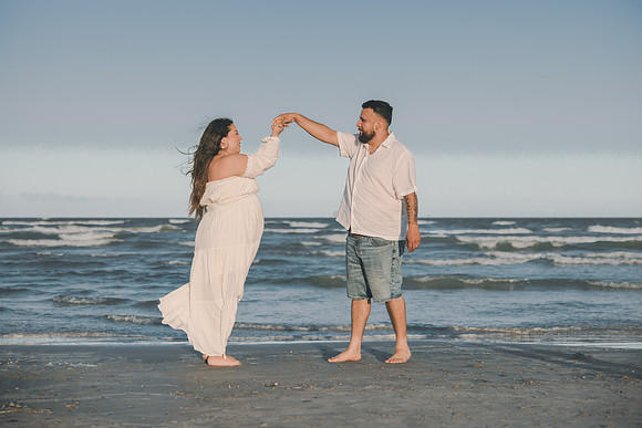 7-5-26_Gracie and Kevin Maternity-191