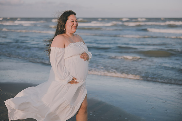 7-5-26_Gracie and Kevin Maternity-359