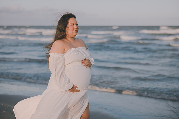 7-5-26_Gracie and Kevin Maternity-349