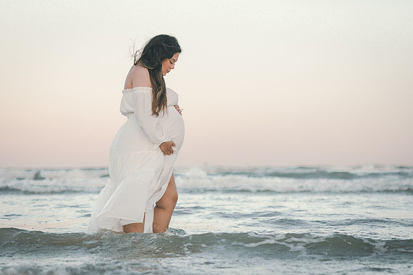 7-5-26_Gracie and Kevin Maternity-688