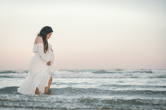 7-5-26_Gracie and Kevin Maternity-686