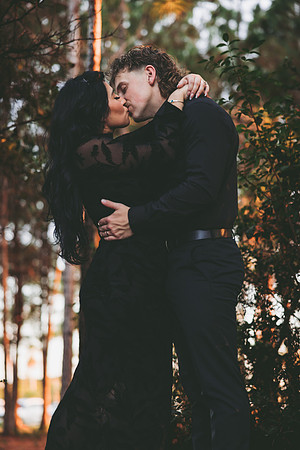 9-22-26_ROBYN AND WILL ENGAGEMENTS-339