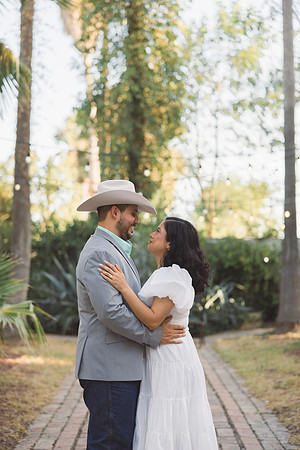 8-18-26_Orlando and Marah Engagements-556