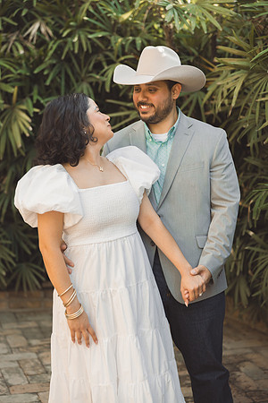 8-18-26_Orlando and Marah Engagements-71