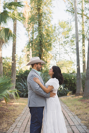 8-18-26_Orlando and Marah Engagements-549