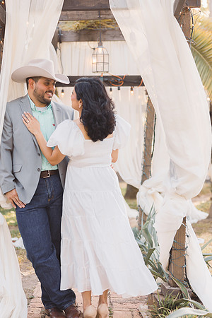 8-18-26_Orlando and Marah Engagements-464