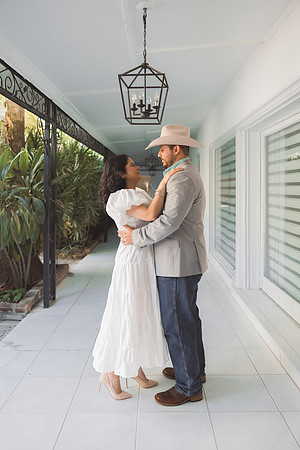 8-18-26_Orlando and Marah Engagements-12