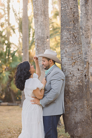 8-18-26_Orlando and Marah Engagements-372