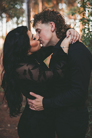9-22-26_ROBYN AND WILL ENGAGEMENTS-341