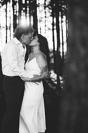 9-22-26_ROBYN AND WILL ENGAGEMENTS-81