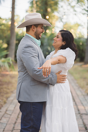 8-18-26_Orlando and Marah Engagements-567