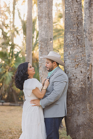 8-18-26_Orlando and Marah Engagements-368