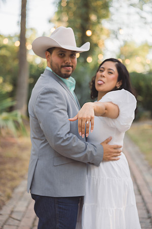 8-18-26_Orlando and Marah Engagements-587