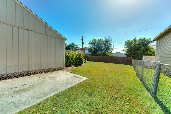 07_13_23 Matthew Forester 4550 Elvira Dr-24_96_89Matthew Forrester_EXT
