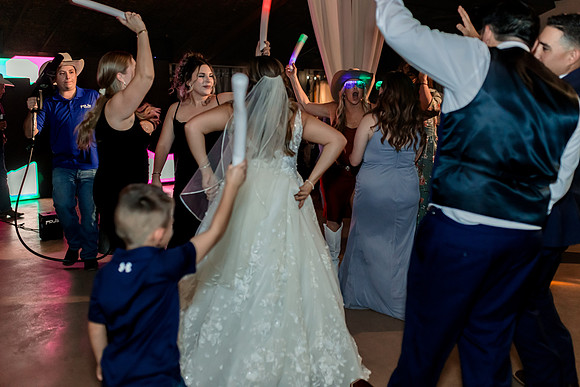 11-16-24_lori and Rj wedding-3084