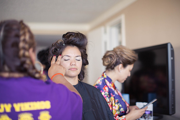 10_22_16 Candice & Anthony Wedding Getting Ready-370