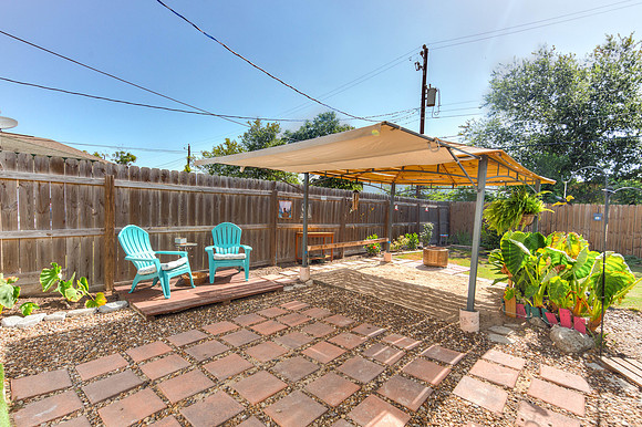 07_13_23 Matthew Forester 4550 Elvira Dr-35_82_134Matthew Forrester_EXT