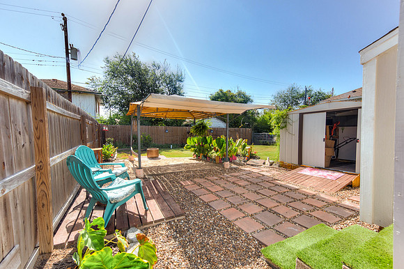 07_13_23 Matthew Forester 4550 Elvira Dr-108_41_38Matthew Forrester_EXT