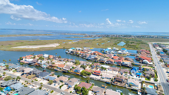 08_02_23 Karabe 13853 Halyard Dr, Corpus Christi, TX 78418-25_6_7Karabe_EXT