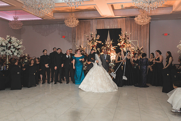 10-18-24_VANESSA AND LUIS WEDDING-2003