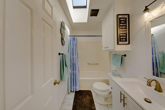 08_31_23 Matthew Forester 3506 Picadilly Ln-49_50_51MForester_Int