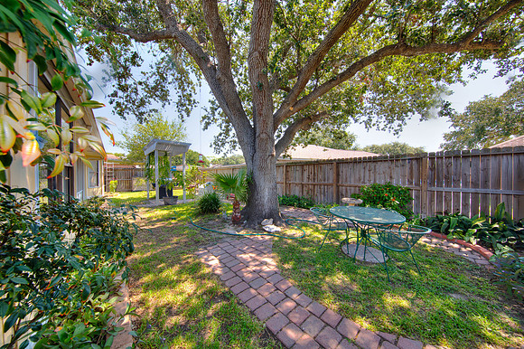 08_31_23 Matthew Forester 3506 Picadilly Ln-133_4_5MForester_Int