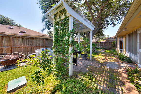 08_31_23 Matthew Forester 3506 Picadilly Ln-148_49_50MForester_Int