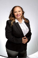 5-15-2018_Isabel Headshots-104-Edit