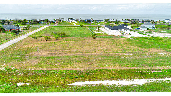 10_28_23 Brenda G KB 104 Windcrest-3_-5BRENDA EXT