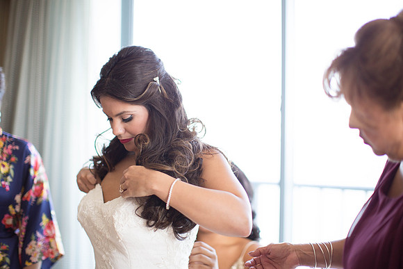 10_22_16 Candice & Anthony Wedding Getting Ready-606