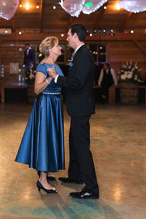 10-27-2018_Danielle and Chas-707