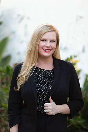 01_10_24 Lauren De Garza Headshots-28-Edit