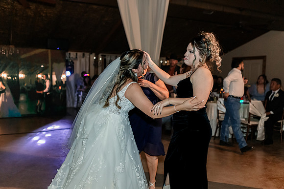 11-16-24_lori and Rj wedding-3020