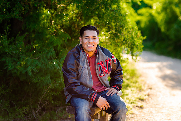 4-25-2019_ Izaiah Grad-195