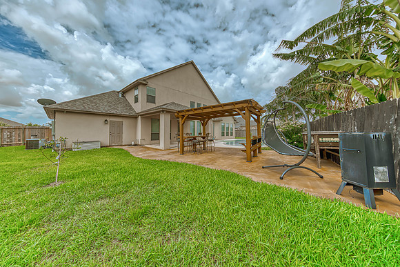 EXTERIOR_06_01_20  Brenda Garcia 3110 N Oso-55