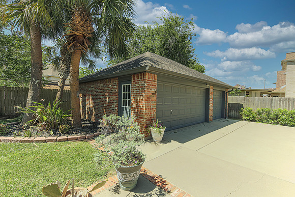 04_11_24 Kimberly G 7513 Milan St-Corpus Christi, TX, United States-32_LuminarNeo-edit