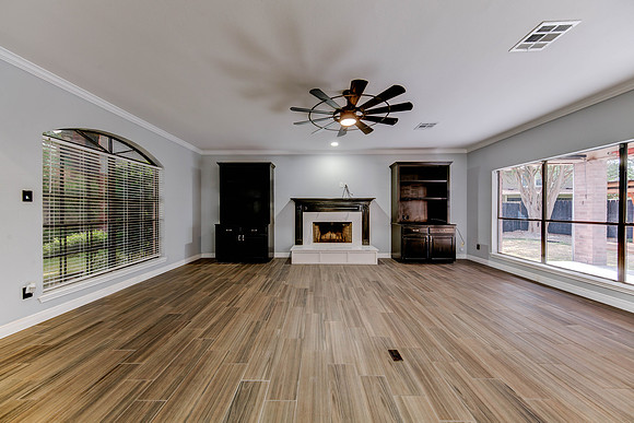 07_20_23 Kimberly Gonzalez 5117 Kings-13_5_6KGonzalez_interior