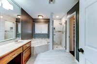 07_20_23 Kimberly Gonzalez 5117 Kings-105_7_8KGonzalez_interior