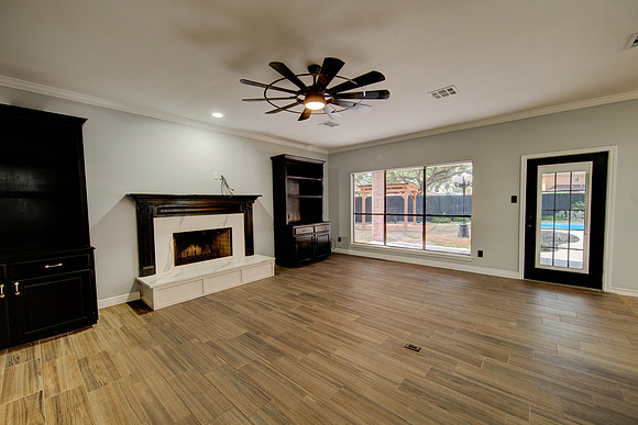 07_20_23 Kimberly Gonzalez 5117 Kings-149_51_52KGonzalez_interior