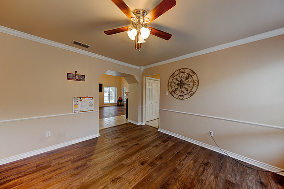 07_20_23 Brenda Garcia 5902 Cornell Dr-57_59_60BGarcia_Int