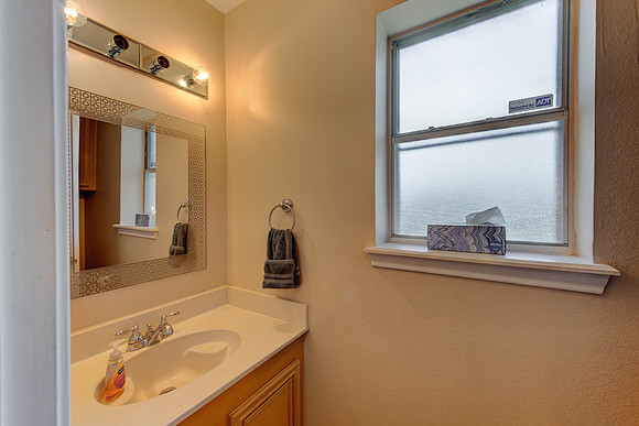 07_20_23 Brenda Garcia 5902 Cornell Dr-69_71_72BGarcia_Int