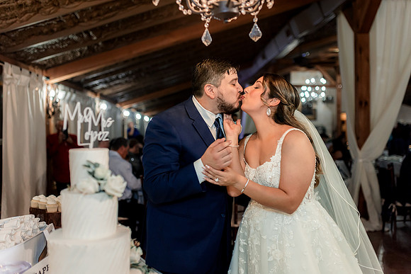 11-16-24_lori and Rj wedding-2331