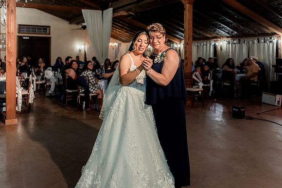 11-16-24_lori and Rj wedding-2165