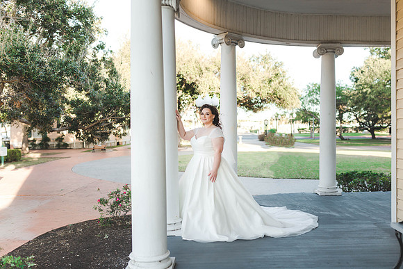 12-17-2019_Crystal Martinez Bridal-602-Edit