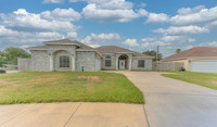 06_06_24 Ashley R 1480 W Virginia Cir-Kingsville, TX, United States-7_8_9_10_11Ashley EXT_LuminarNeo-edit