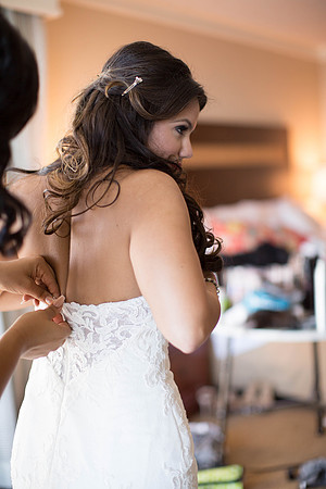 10_22_16 Candice & Anthony Wedding Getting Ready-612