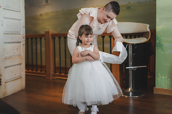 9-20-20149_Pricsilla and Cecilia-502