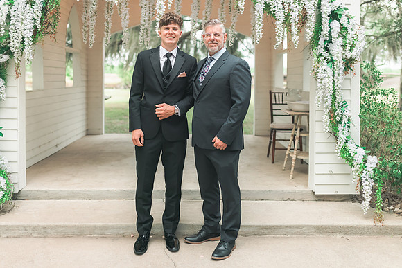5-17-25_carissa AND JOEL WEDDONG-1138