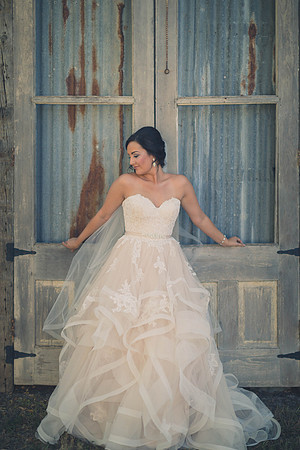 08_23_17 Kayla Bridal-265
